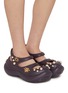 模特儿示范图 - 点击放大 - CROCS - Phaedra Embellished Sandals