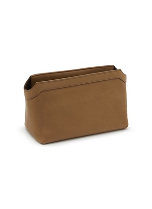 模特儿示范图 - 点击放大 - THE ROW - Terrasse Leather Pouch