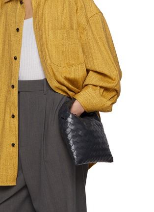 正面 -点击放大 - BOTTEGA VENETA - Mini Hop Intrecciato Leather Crossbody Bag