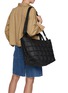 正面 -点击放大 - VEE COLLECTIVE - Medium Porter Quilted Tote Bag