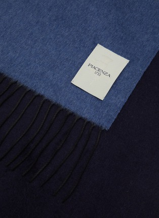 细节 - 点击放大 - PIACENZA 1733 - Bicolour Silk Cashmere Scarf