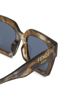 细节 - 点击放大 - FENDI - FENDI ROMA 方框板材太阳眼镜