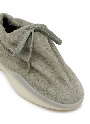 细节 - 点击放大 - FEAR OF GOD - Moc Men's Suede Sneakers