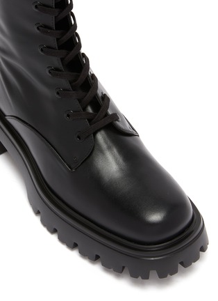 细节 - 点击放大 - STUART WEITZMAN - Emerson 35 Leather Combat Booties