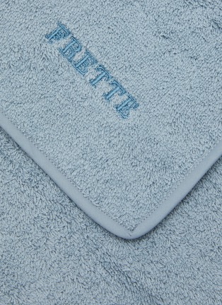 细节 –点击放大 - FRETTE - Unito Wash Towel — Dark Azure