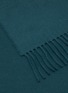 细节 –点击放大 - FRETTE - Pure Cashmere Fringed Throw — Deep Teal
