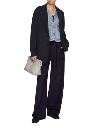 模特儿示范图 - 点击放大 - BARENA - V-Neck Zip Up Denim Vest