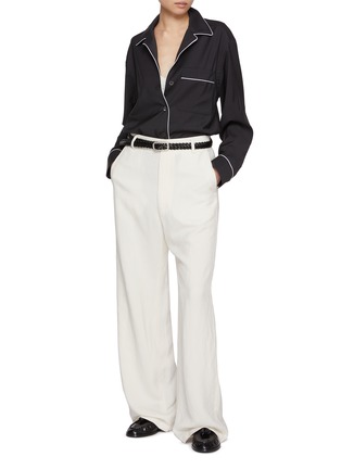 模特儿示范图 - 点击放大 - BARENA - Piping Wool Pyjama Shirt