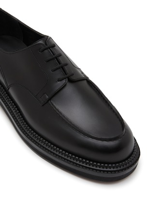 细节 - 点击放大 - J.M. WESTON - X sacai Welded Standard Leather Golf Derby Shoes