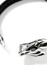 细节 - 点击放大 - JOHN HARDY - Naga Sterling Silver Blue Sapphire Leather Bracelet — Size UL