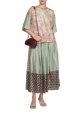 模特儿示范图 - 点击放大 - BIYAN - Mixed Print Silk Midi Skirt