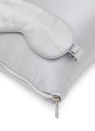 细节 –点击放大 - SILKY MIRACLE - Miracle Silk Travel Set — Grey