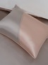细节 –点击放大 - SILKY MIRACLE - The One King Size Silk Bed Set — Galaxy Grey/Nude