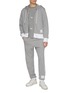 模特儿示范图 - 点击放大 - THOM BROWNE - Four Bar Colour Block Zip Up Cotton Hoodie