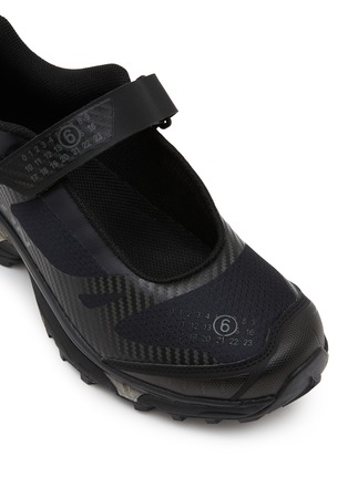 细节 - 点击放大 - MM6 MAISON MARGIELA - X SALOMON 男款一脚蹬运动鞋