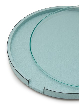 细节 –点击放大 - GIOBAGNARA - Gourmet Leather Covered Round Serving Tray — Sky