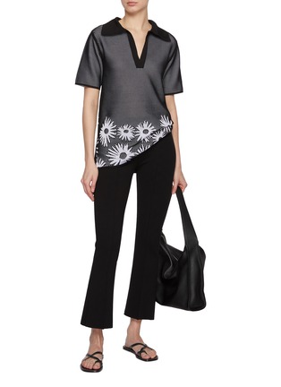 模特儿示范图 - 点击放大 - PEPA POMBO - Big Love Floral Knit Top