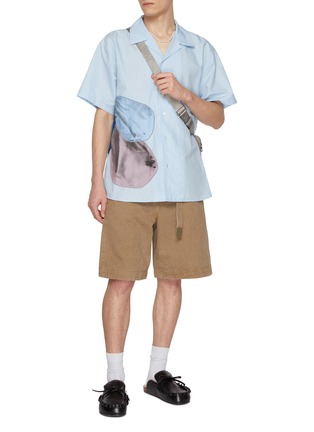模特儿示范图 - 点击放大 - JW ANDERSON - Camp Collar Balloon Embellishment Linen Cotton Shirt
