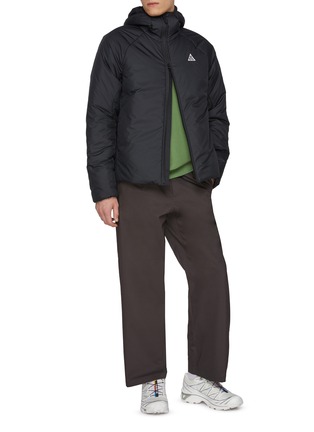 模特儿示范图 - 点击放大 - NIKE - ACG "Rope Dope" Primaloft Hooded Jacket