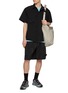 模特儿示范图 - 点击放大 - GOLDWIN - Asymmetric Camp Shirt
