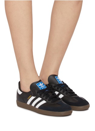 模特儿示范图 - 点击放大 - ADIDAS - Samba OG Women's Sneakers