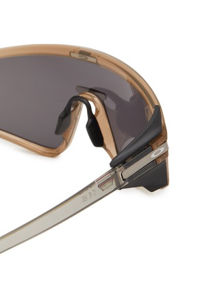 细节 - 点击放大 - OAKLEY - Single Lens Latch™ Panel Rectangle Unisex Sunglasses