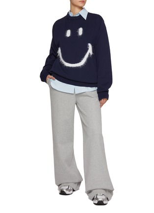 模特儿示范图 - 点击放大 - JOSHUA SANDERS - Smiley Face Motif Cotton Sweater