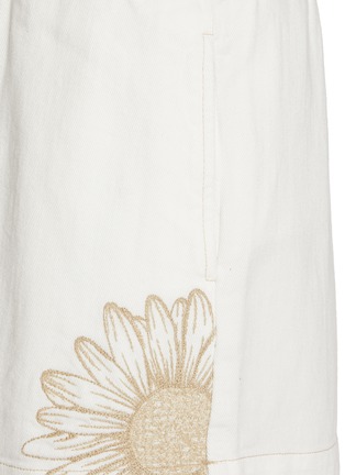  - JOSHUA SANDERS - Daisy Motif Denim Shorts