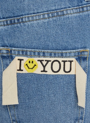  - JOSHUA SANDERS - I Smile You Medium Wash Jeans