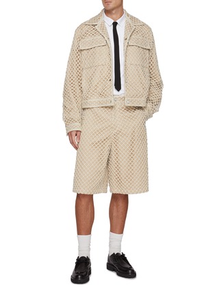 模特儿示范图 - 点击放大 - WOOYOUNGMI - All Over Crochet Cotton Shorts