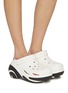 模特儿示范图 - 点击放大 - CROCS - Bubble Crush Reflector Clogs