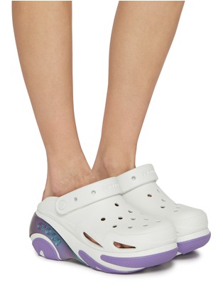 模特儿示范图 - 点击放大 - CROCS - Bubble Crush Reflector Clog