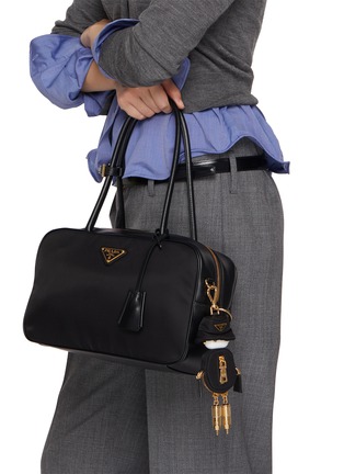 模特儿示范图 - 点击放大 - PRADA - Robot Re-Nylon Bag Charm
