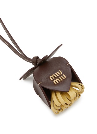 细节 - 点击放大 - MIU MIU - 拼色皮革挂饰