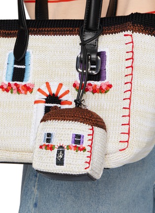 正面 -点击放大 - JW ANDERSON - House Crochet Charm