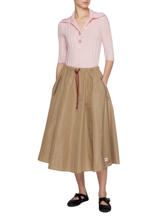 模特儿示范图 - 点击放大 - NACKIYÉ - Button Detail Lettuce Wool Polo Shirt