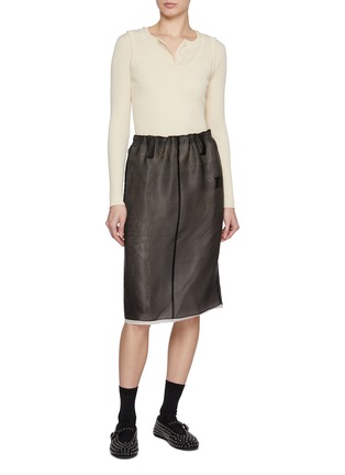 模特儿示范图 - 点击放大 - NACKIYÉ - Buttoned Crewneck Cotton Rib Knit Top
