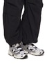 模特儿示范图 - 点击放大 - REEBOK - x Beams Instapump Fury 94 Men's Sneakers