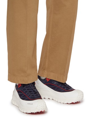 模特儿示范图 - 点击放大 - MONCLER - 男款 TRAILGRIP GTX 运动鞋