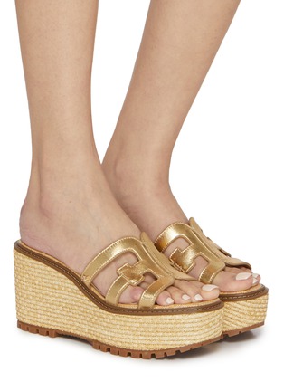 模特儿示范图 - 点击放大 - SAM EDELMAN - Laine 90 Wedges Leather Sandals