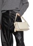 正面 -点击放大 - JOY GRYSON - Crescent Leather Shoulder Bag