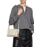 模特儿示范图 - 点击放大 - JOY GRYSON - Crescent Leather Shoulder Bag