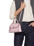 模特儿示范图 - 点击放大 - JOY GRYSON - Mini Tribeca Satchel Leather Bag