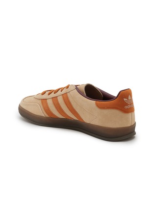  - ADIDAS - 女款 GAZELLE INDOOR 绒面皮运动鞋