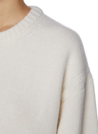  - GUEST IN RESIDENCE - Cosy Cashmere Crewneck Sweater