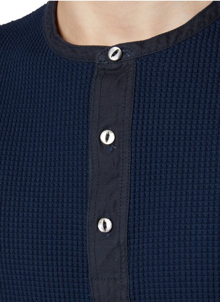  - NANAMICA - 亨利领 T 恤