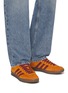 模特儿示范图 - 点击放大 - ADIDAS - Gazelle Indoor Suede Men's Sneakers
