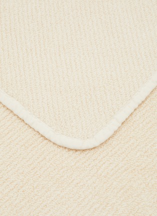 Detail View - 点击放大 - CELSO DE LEMOS - Twill Bath Towel — Ecru