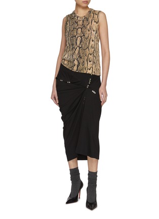 模特儿示范图 - 点击放大 - DRIES VAN NOTEN - TAMBA 纹理无袖针织衫