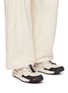 模特儿示范图 - 点击放大 - FLOWER MOUNTAIN - Iwano 2 Men's Sneakers